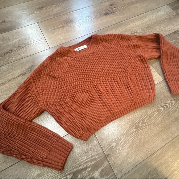 Elodie Cropped Knitted Crewneck Sweater Rust - Picture 5 of 10